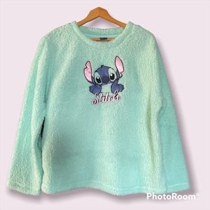 NWOT Disney's Lilo & Stitch Girls Long Sleeve Round Neck Pullover Sweater Size L
